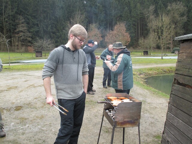 Zum Grillmeister gezwungen
